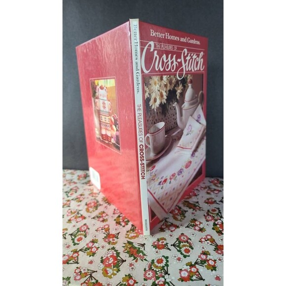 Better Homes and Gardens, The Pleasures Of Cross-Stitch - Picture 9 of 10